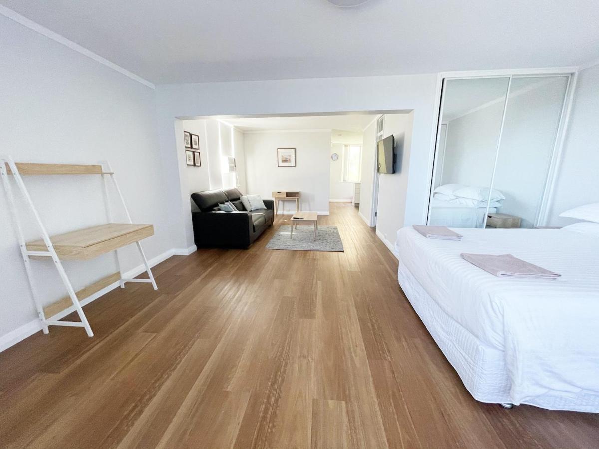 Studio 101 - First floor Fremantle studio apartment Esterno foto